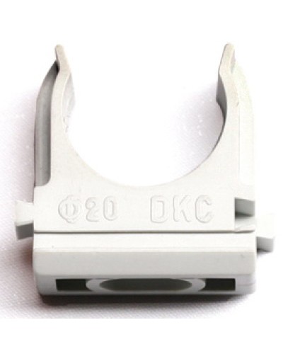 Держатель с защелкой, д.32 мм DKC 51032 в Сыктывкаре Держатели, клипсы, скобы Pintop.ru
