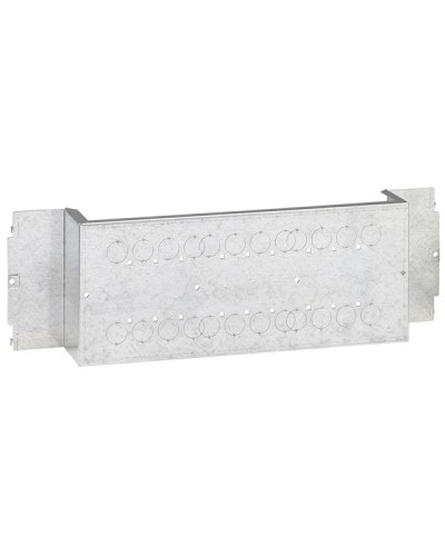 Пластина монтажная Legrand 020607 в Сыктывкаре Аксессуары для стоек и шкафов Pintop.ru